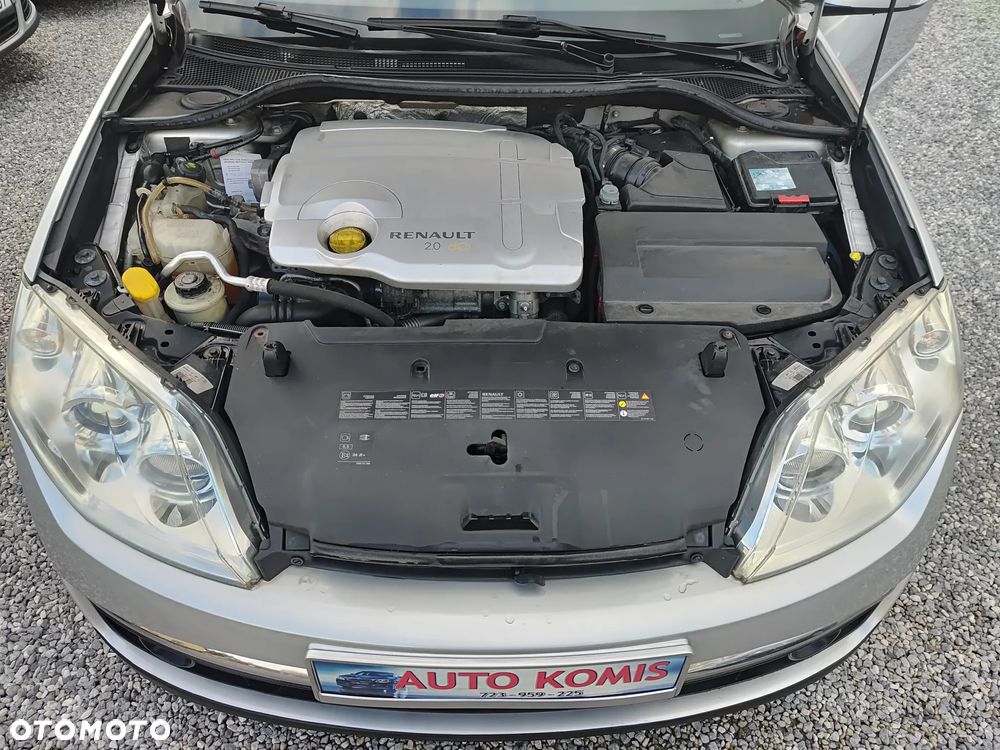 Renault Laguna ENERGY dCi 175 FAP Start & Stop Bose Edition - 34