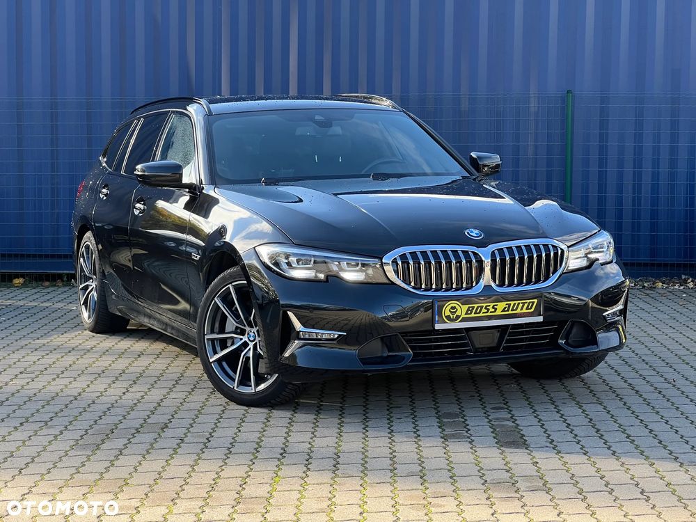BMW Seria 3 330e Sport Line - 2