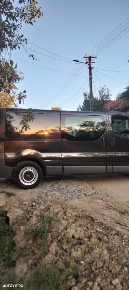 Opel Vivaro - 4