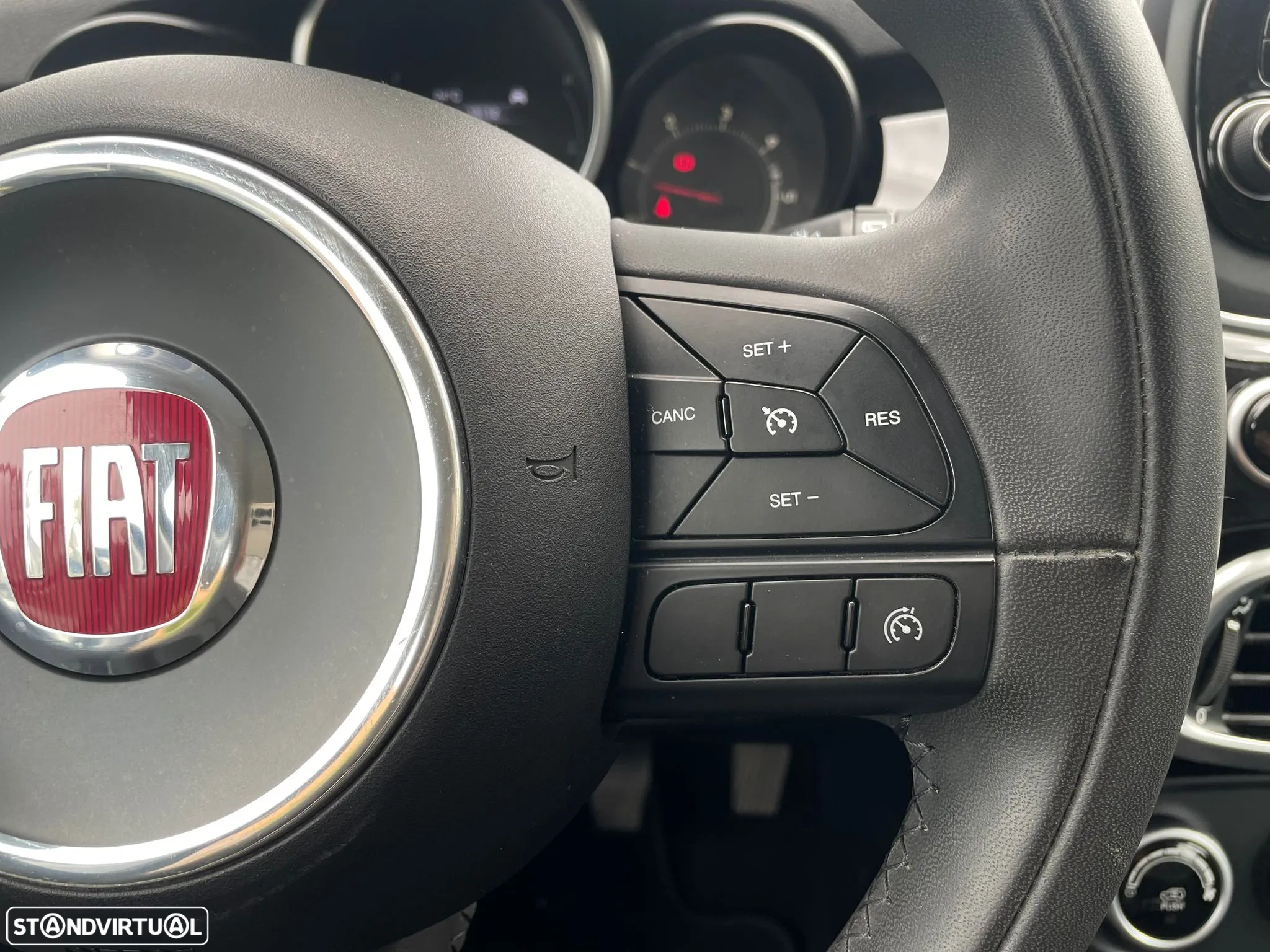 Fiat 500X 1.3 MJ Pop Plus J17 S&S - 23