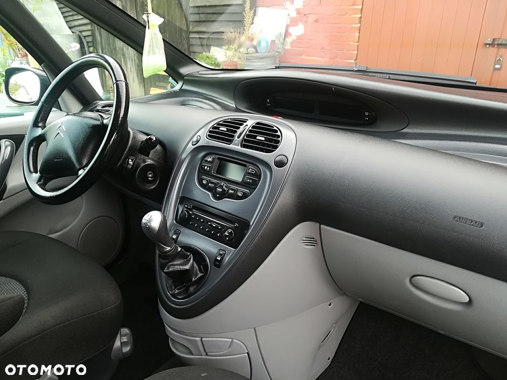 Citroën Xsara Picasso 1.6 HDI Impress - 4