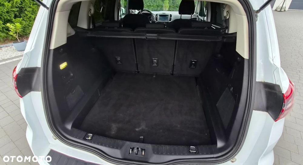 Ford S-Max 2.0 TDCi Titanium - 15