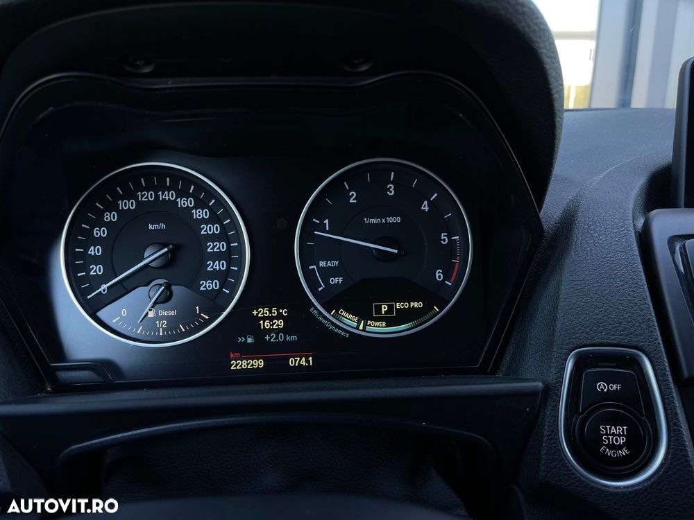 BMW Seria 1 118d Aut. Sport Line - 27