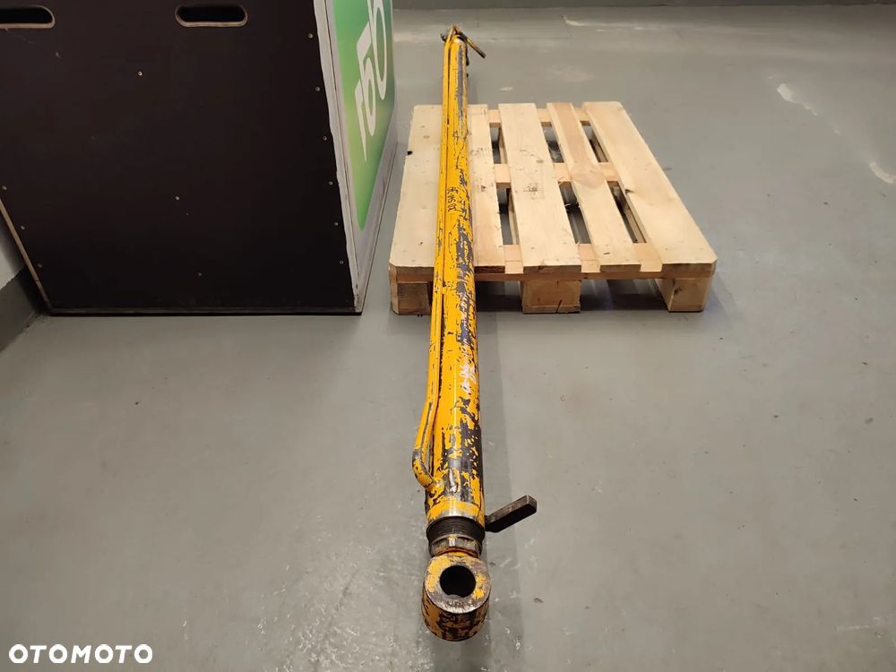 Siłownik wysuwu masztu 2130 0009 BK8 JCB 540-70 - 3