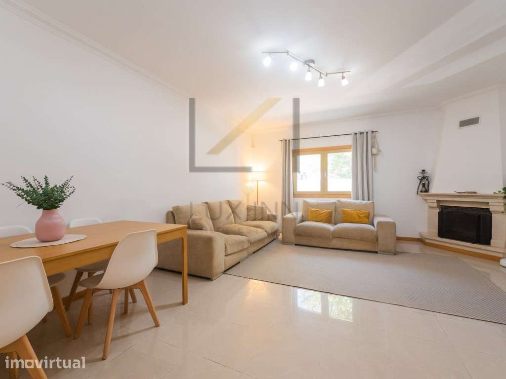 Apartamento T3 com terraço, parqueamento para 2 viaturas e arrecada... - Grande imagem: 2/36