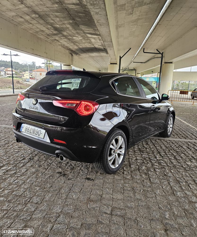 Alfa Romeo Giulietta 1.6 JTDM Corporate - 5