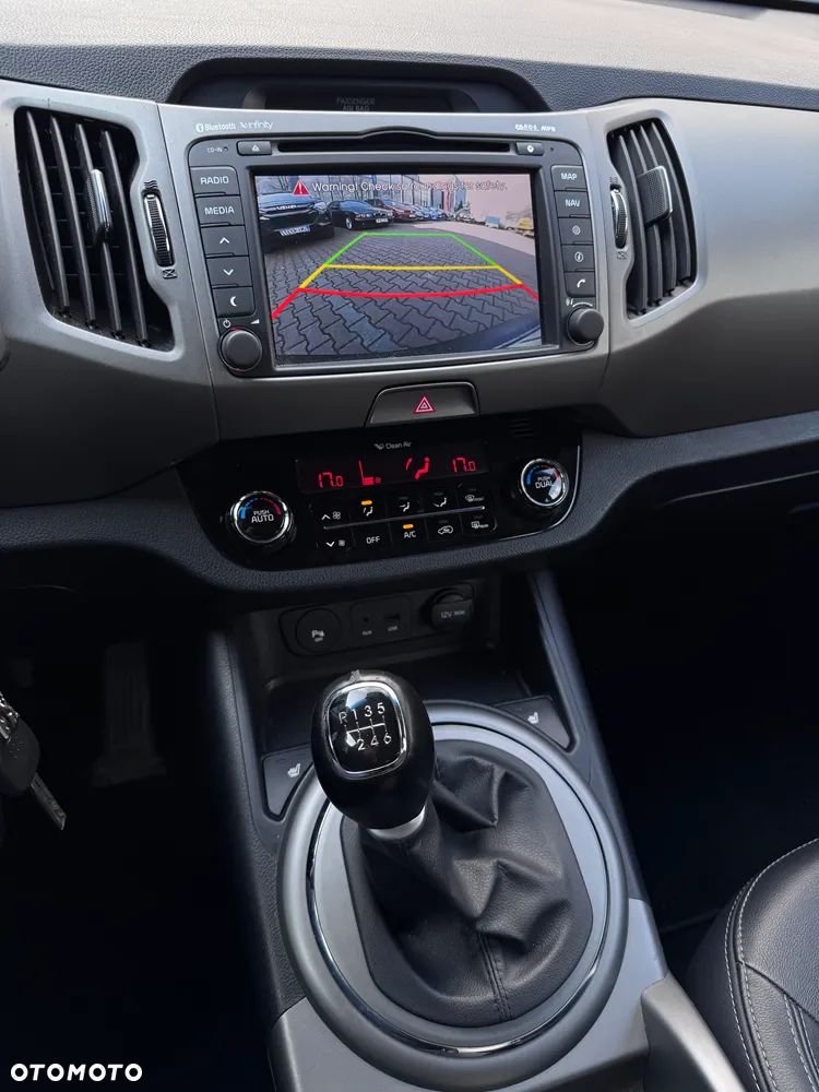Kia Sportage - 14