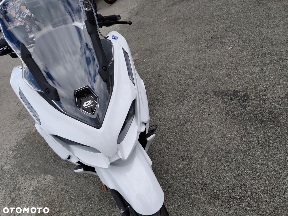 QJMOTOR MTX 125 - 6
