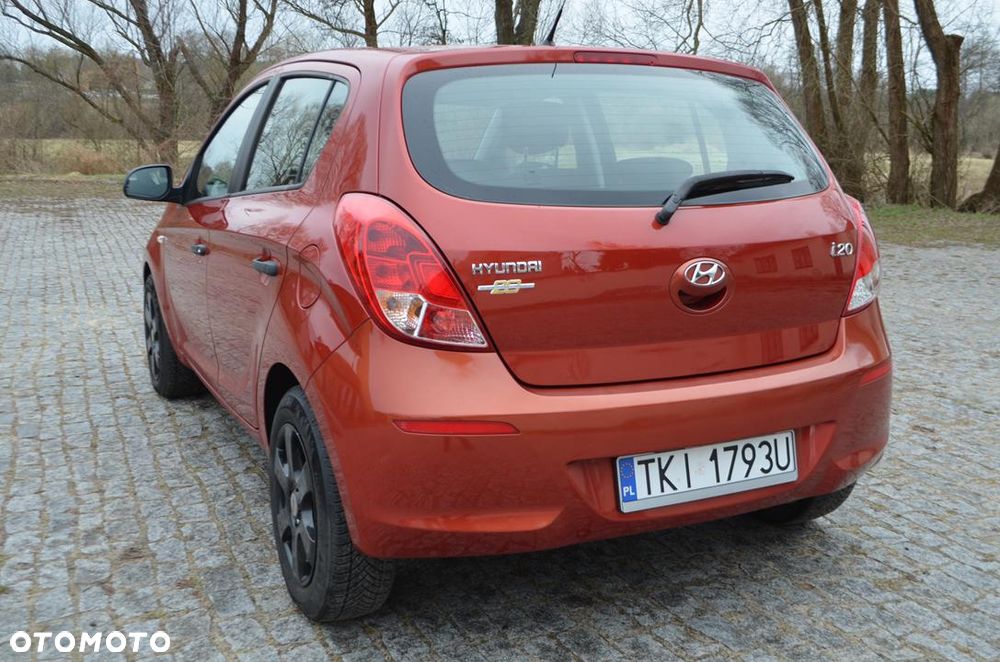 Hyundai i20 1.25 Comfort - 10