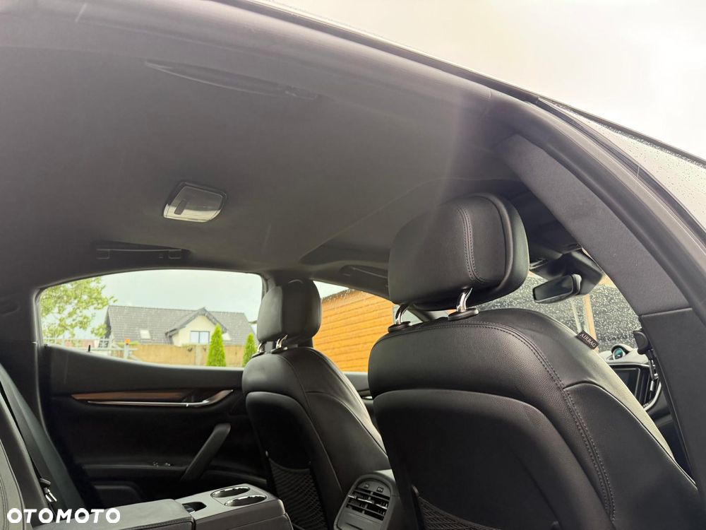 Maserati Ghibli GranSport - 24