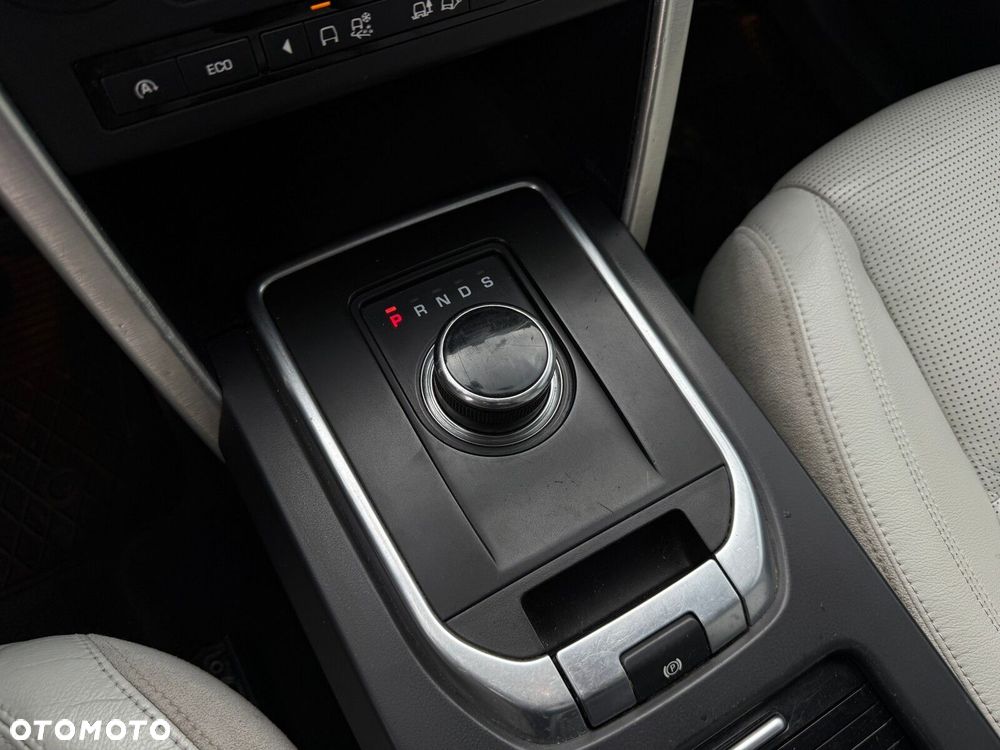 Land Rover Discovery Sport - 25