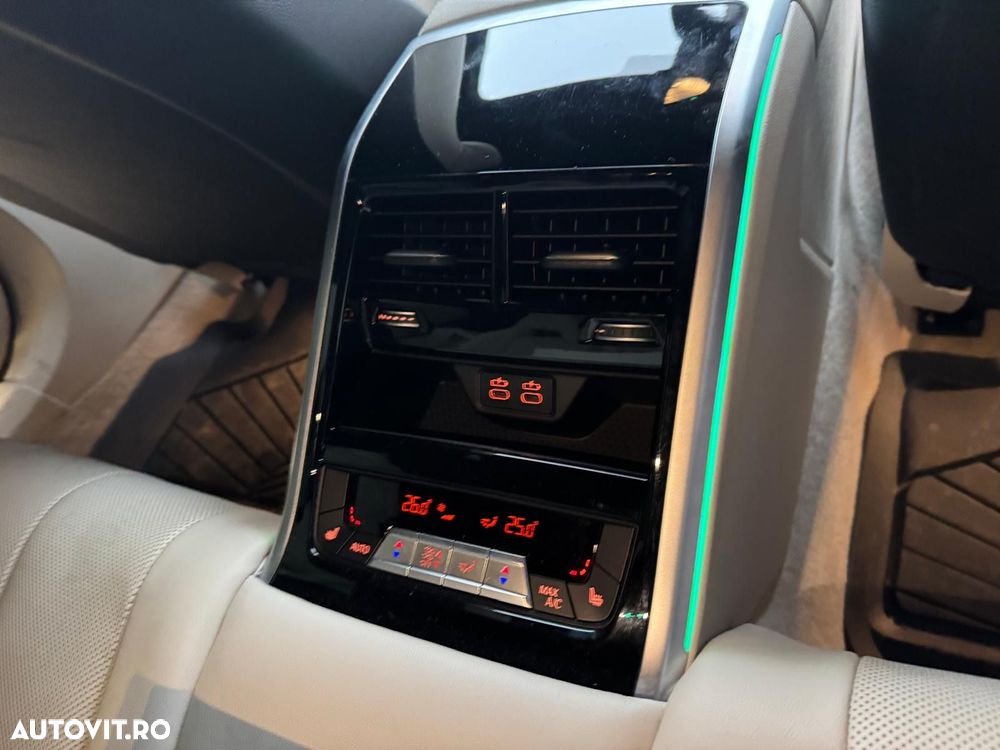 BMW M8 M850i xDrive AT - 18