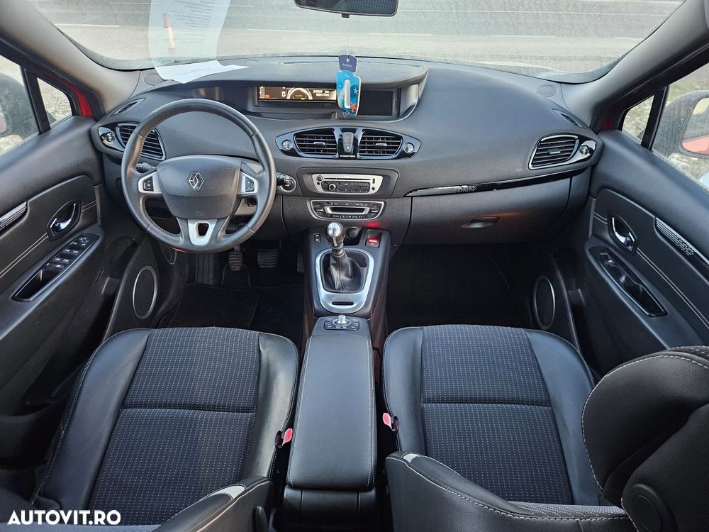 Renault Grand Scenic dCi 110 Paris - 13