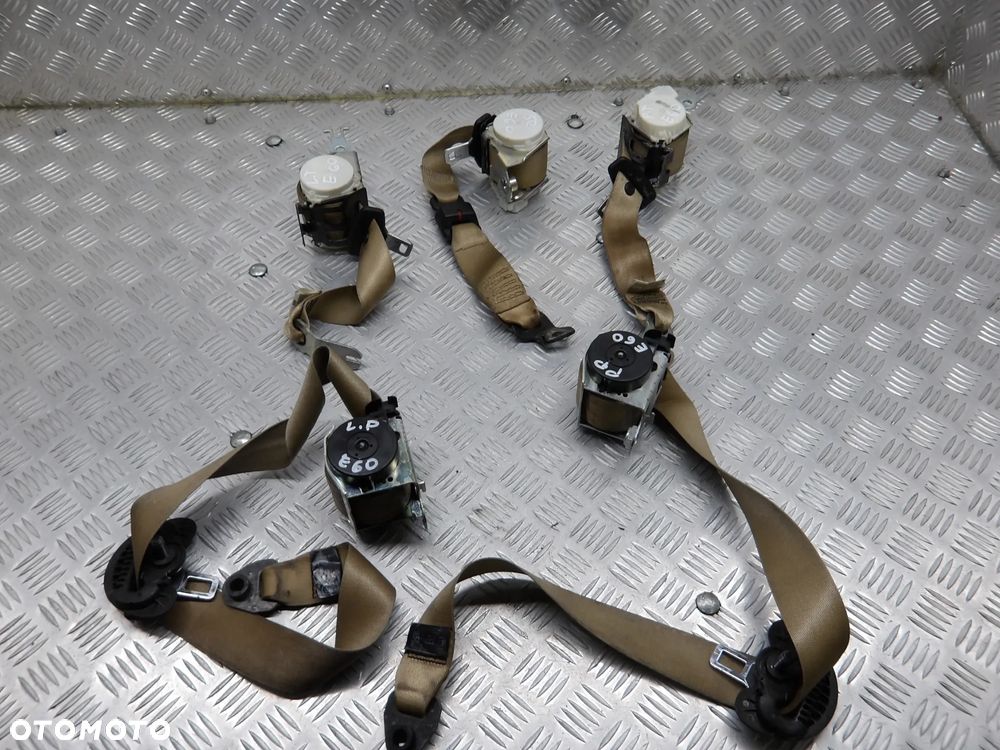 BMW E60 LIFT 07-10 PAS BEZPIECZEŃSTWA PRAWY LEWY PRZÓD TYŁ ŚRODEK 601629600D - 1