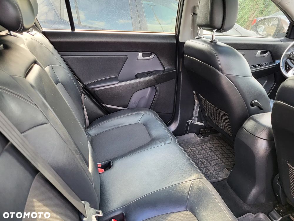 Kia Sportage 2.0 CRDI XL 2WD - 25