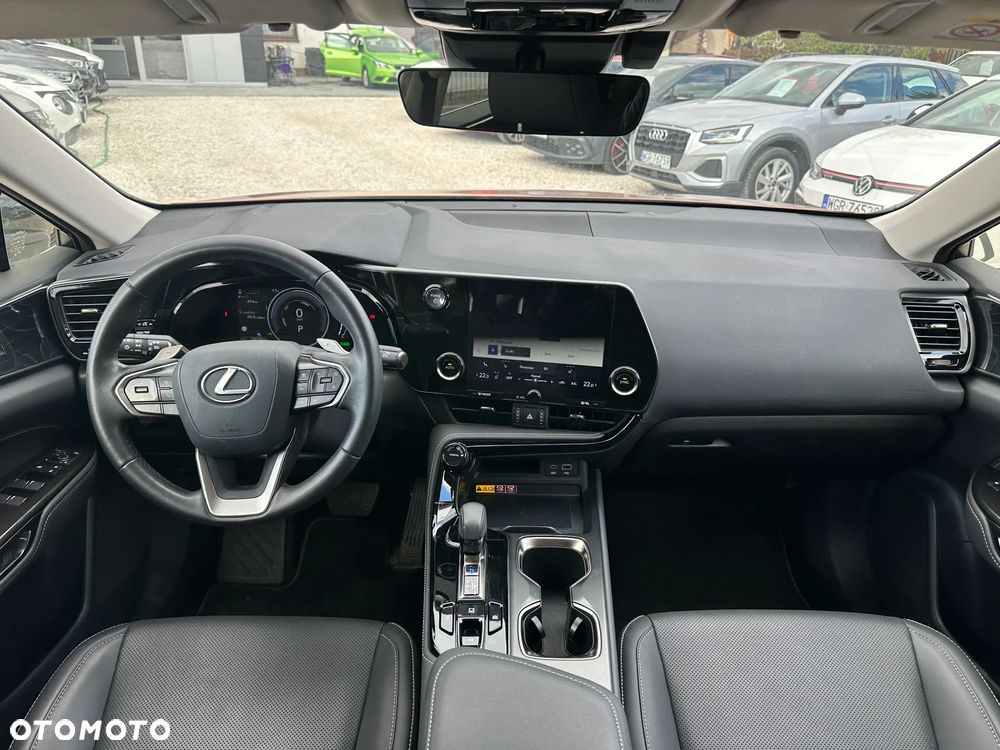 Lexus NX 350h Prestige 2WD - 23