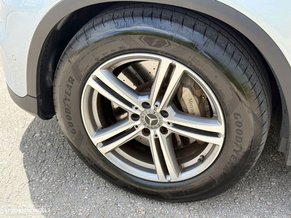 Mercedes-Benz GLC 300 - 6