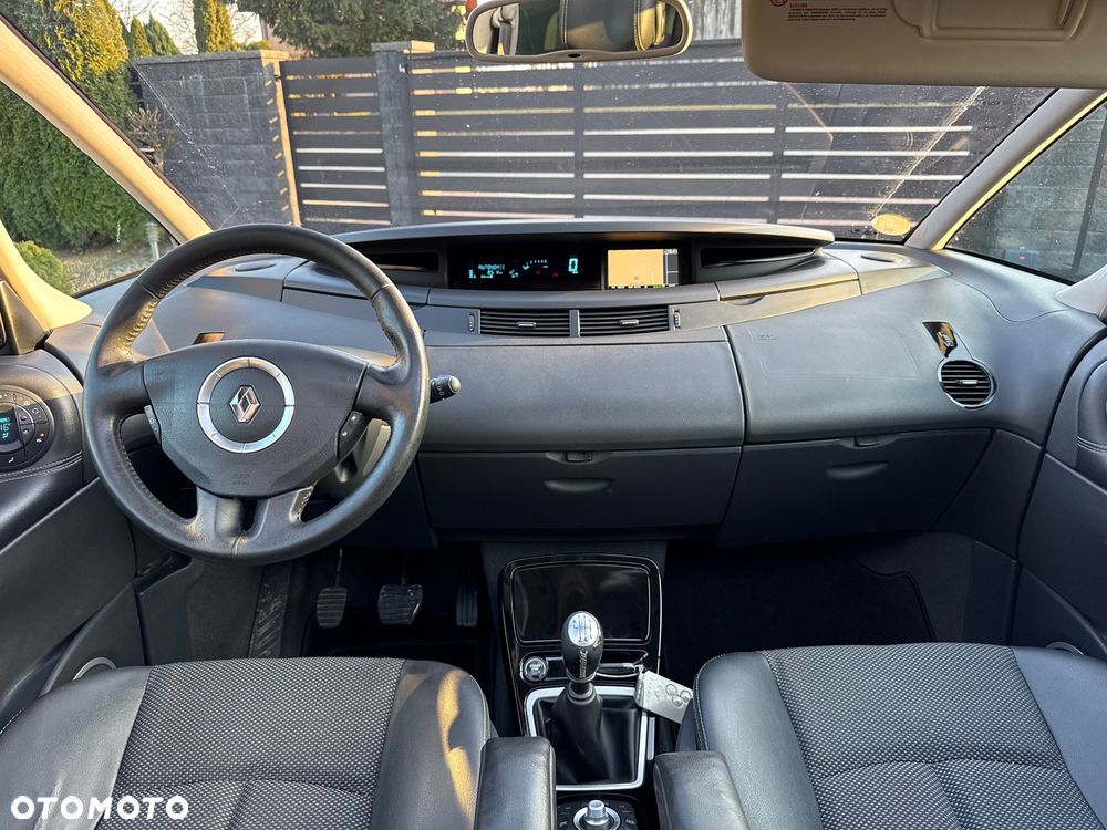 Renault Espace 2.0 dCi Dynamique - 28