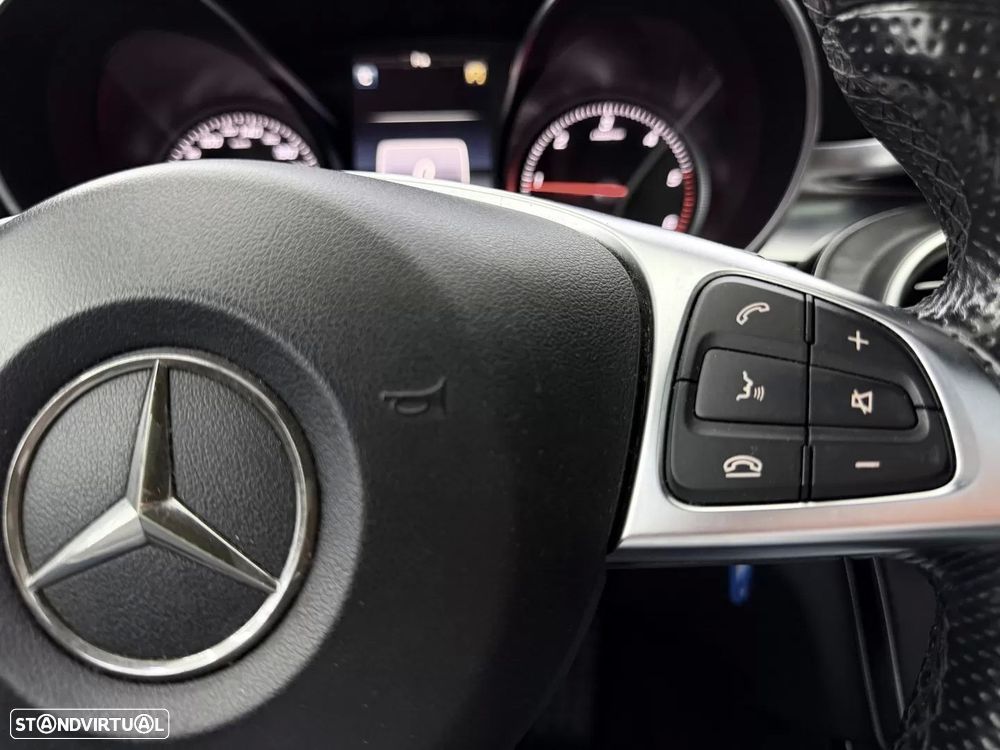 Mercedes-Benz C 180 d AMG Line - 23