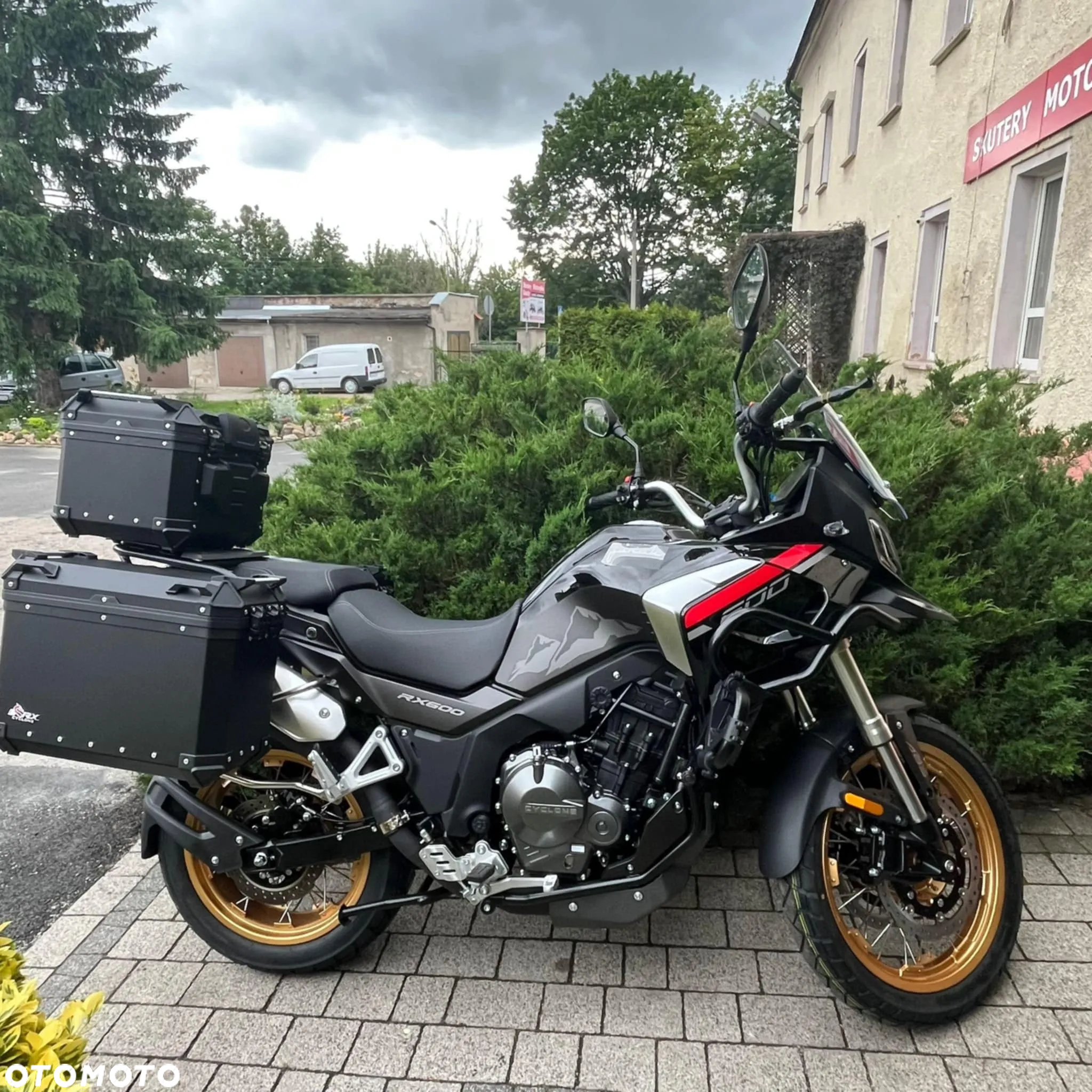 Junak RX600 - 8