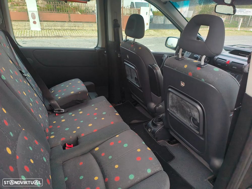 Mercedes-Benz Vaneo - 6