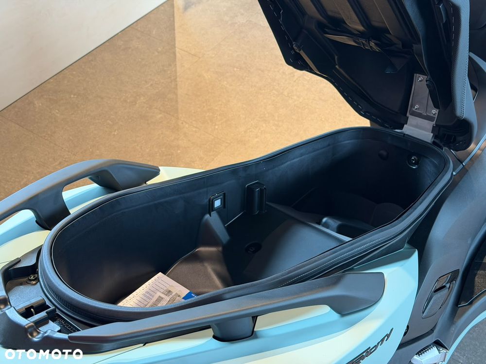 Yamaha Tricity - 9