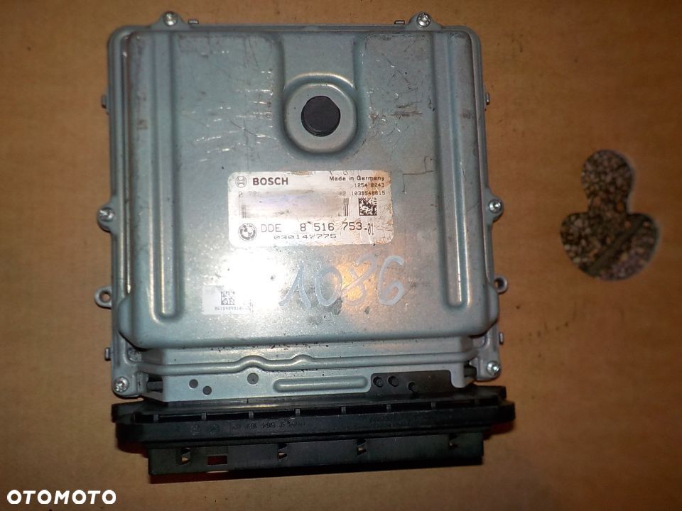 STEROWNIK SILNIKA F01 F07 F10 3.0D 8516753