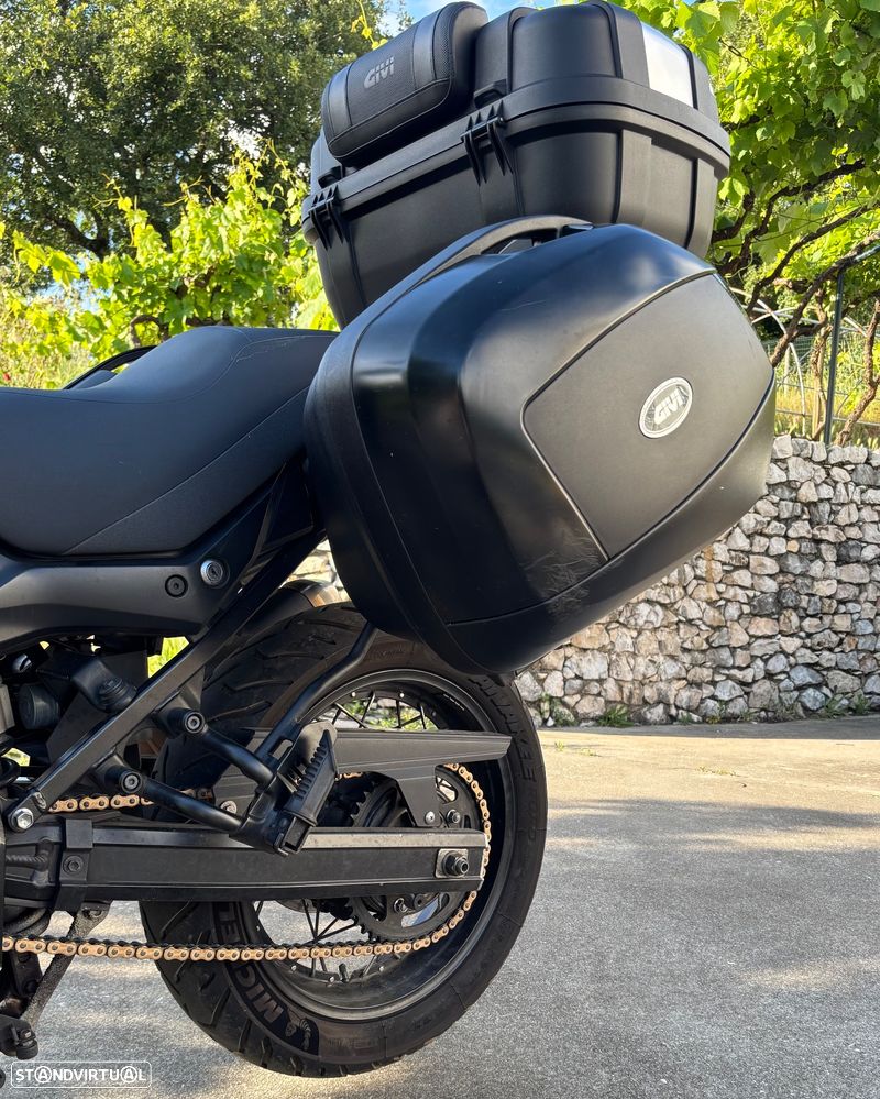 Suzuki DL V-STROM - 11