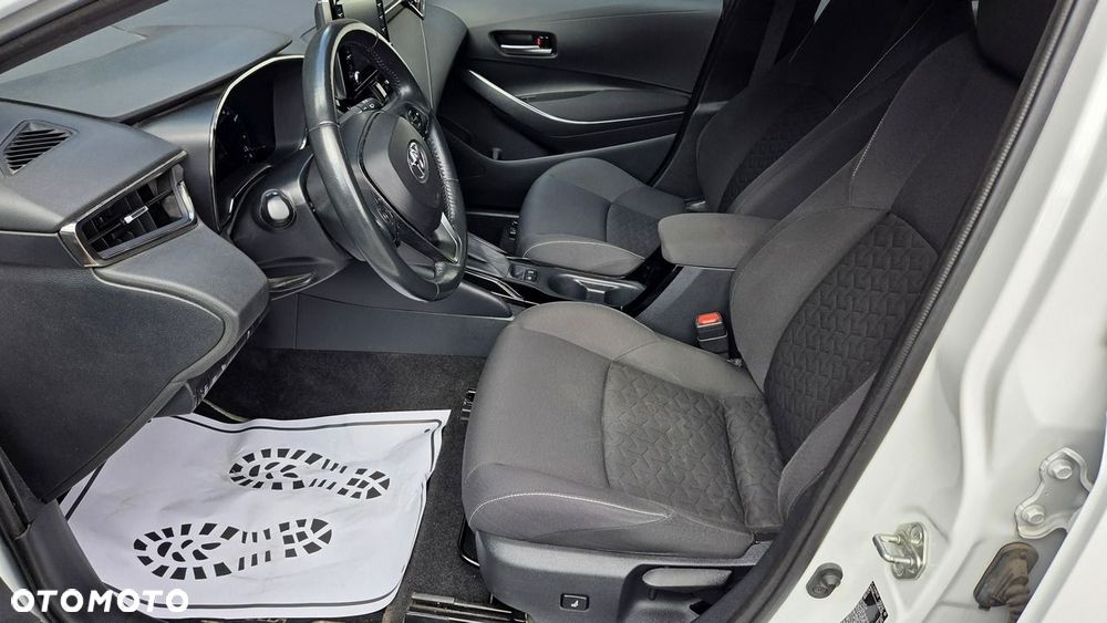 Toyota Corolla - 14