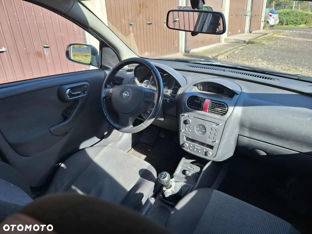 Opel Corsa 1.2 16V - 5
