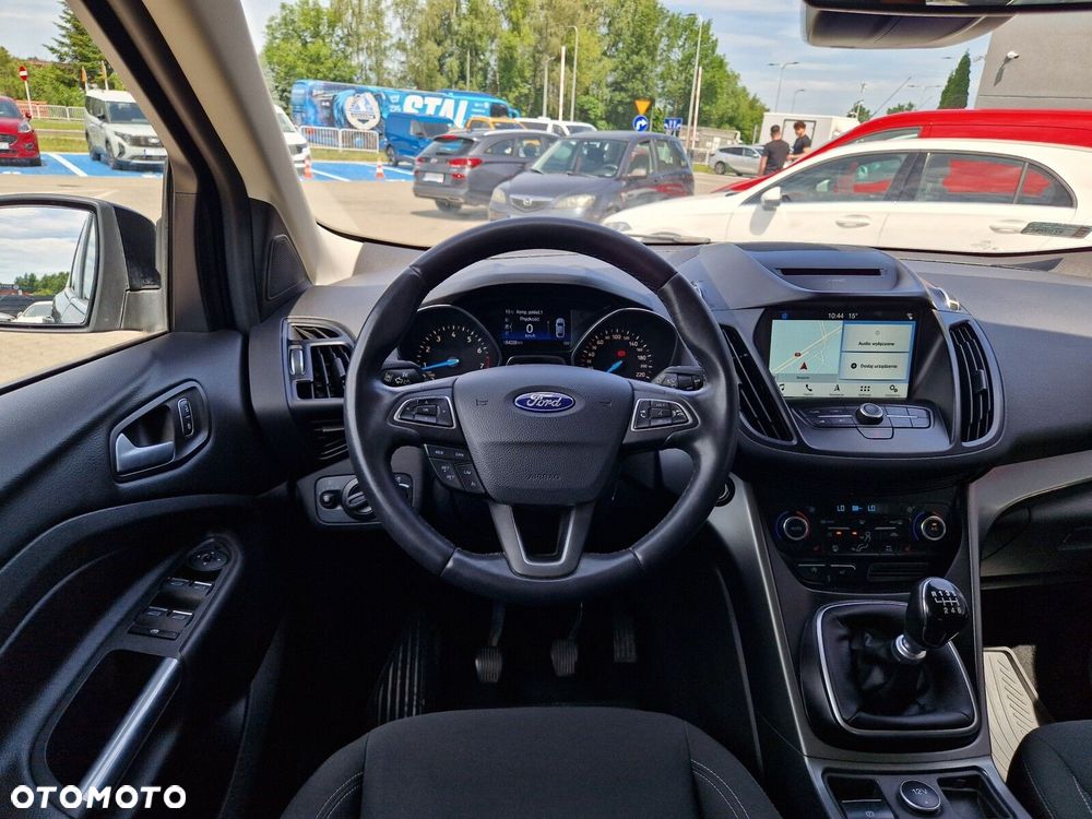 Ford Kuga - 17