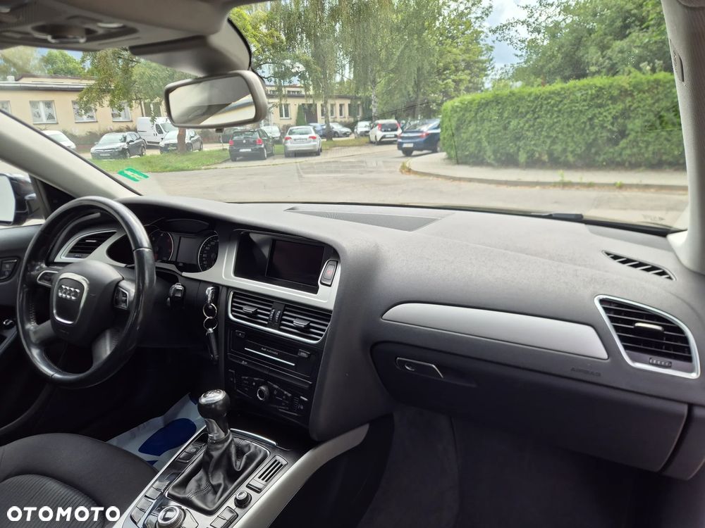Audi A4 Avant 2.0 TDI DPF S line Sportpaket - 11