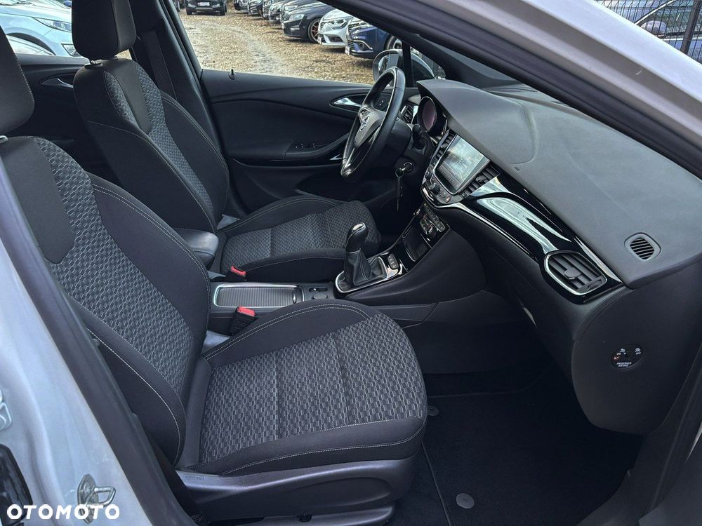 Opel Astra 1.4 T Dynamic - 31