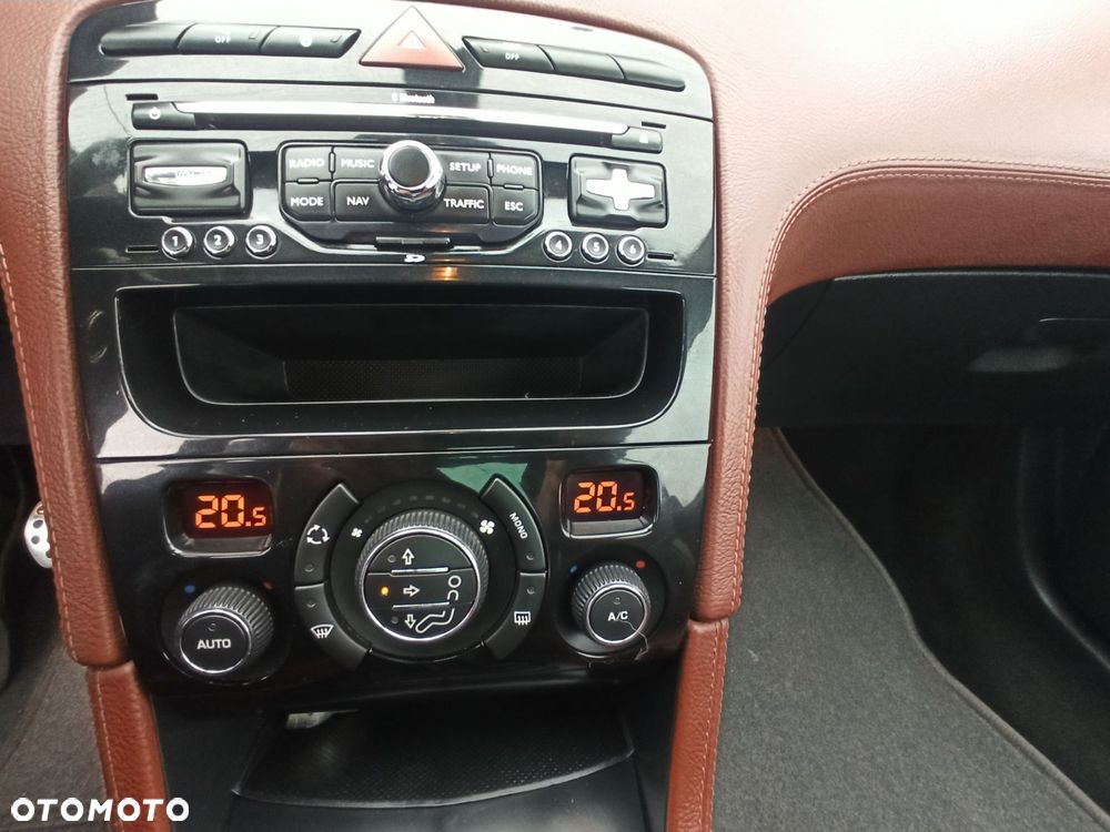 Peugeot 308 CC - 14