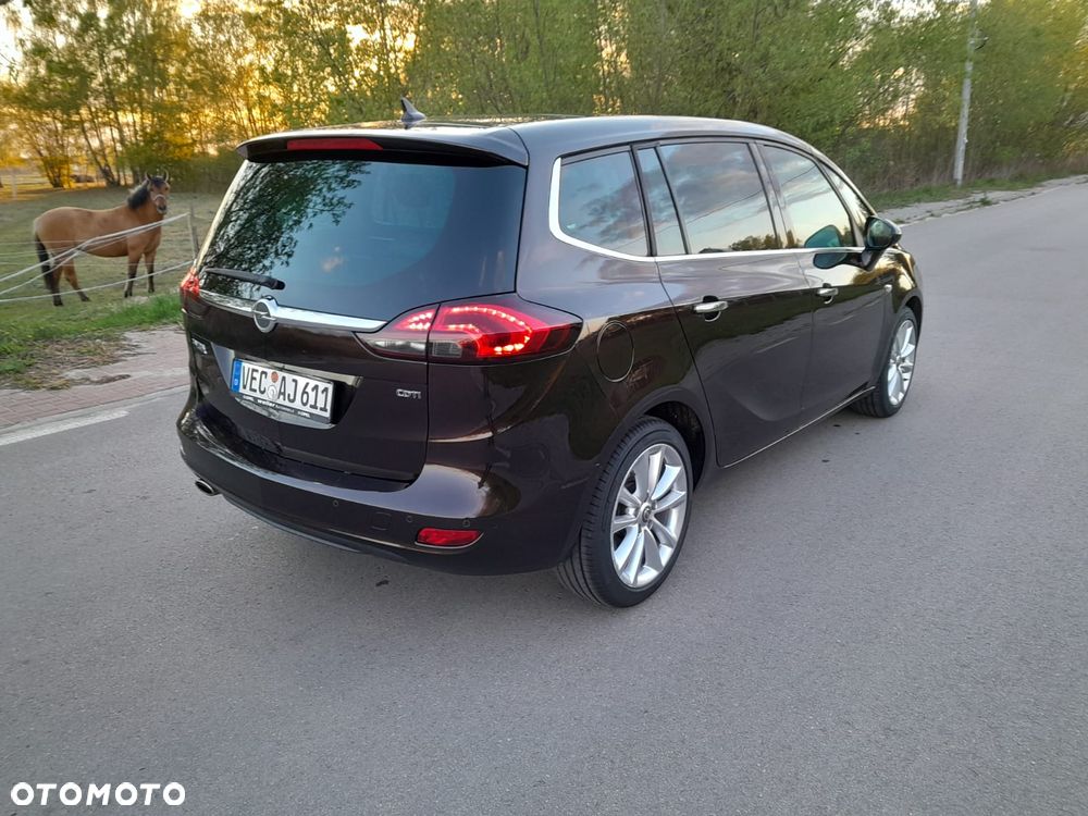 Opel Zafira Tourer 2.0 CDTI Innovation - 4