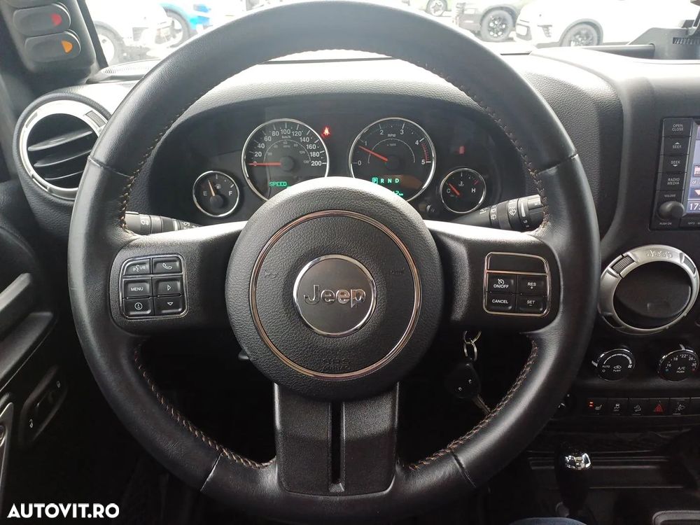 Jeep Wrangler 2.8 CRD AT Sahara - 20