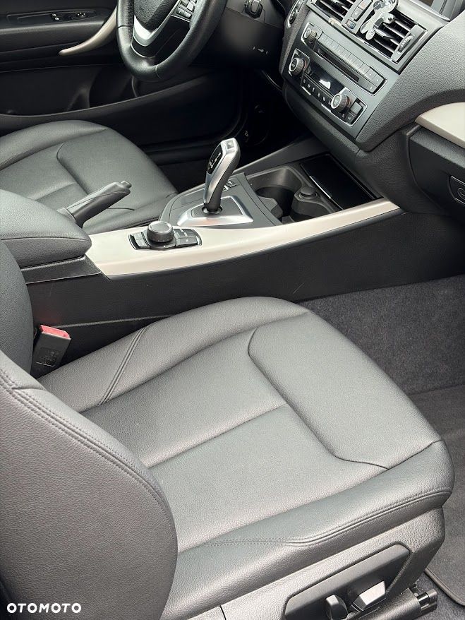 BMW Seria 2 228i - 11