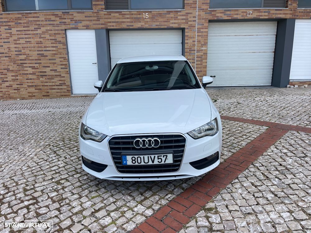 Audi A3 Sportback 1.6 TDI (clean diesel) S tronic Attraction - 2