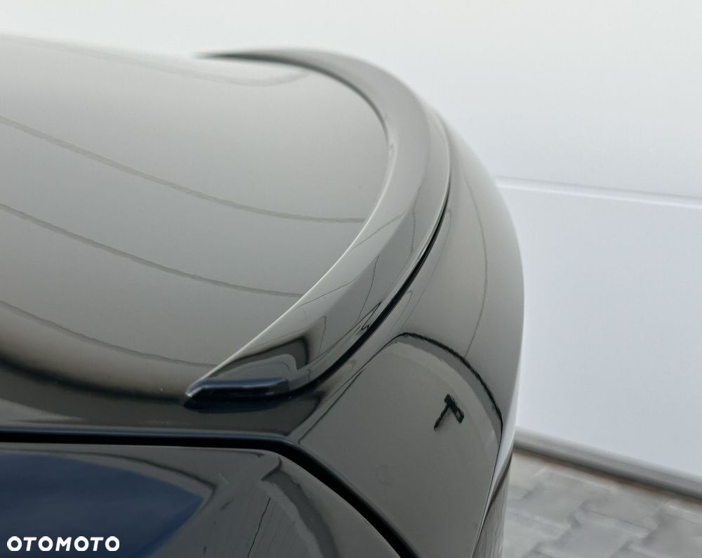 BMW Seria 3 318i M Sport - 16