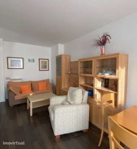 Arrendo T2 em Porto Mós - Grande imagem: 3/4