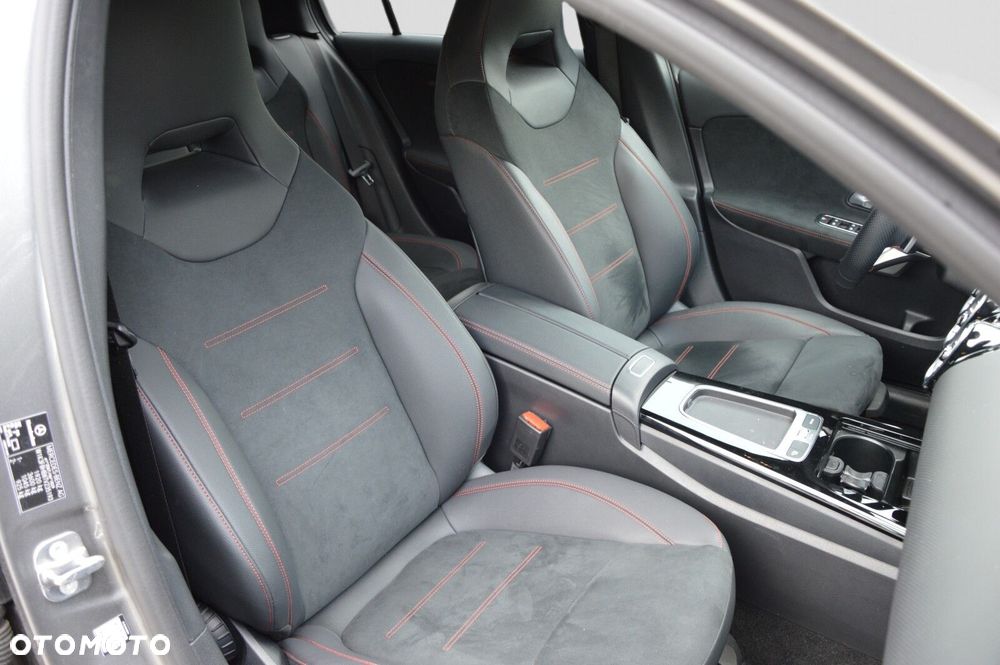 Mercedes-Benz Klasa A 200 AMG Line 7G-DCT - 21