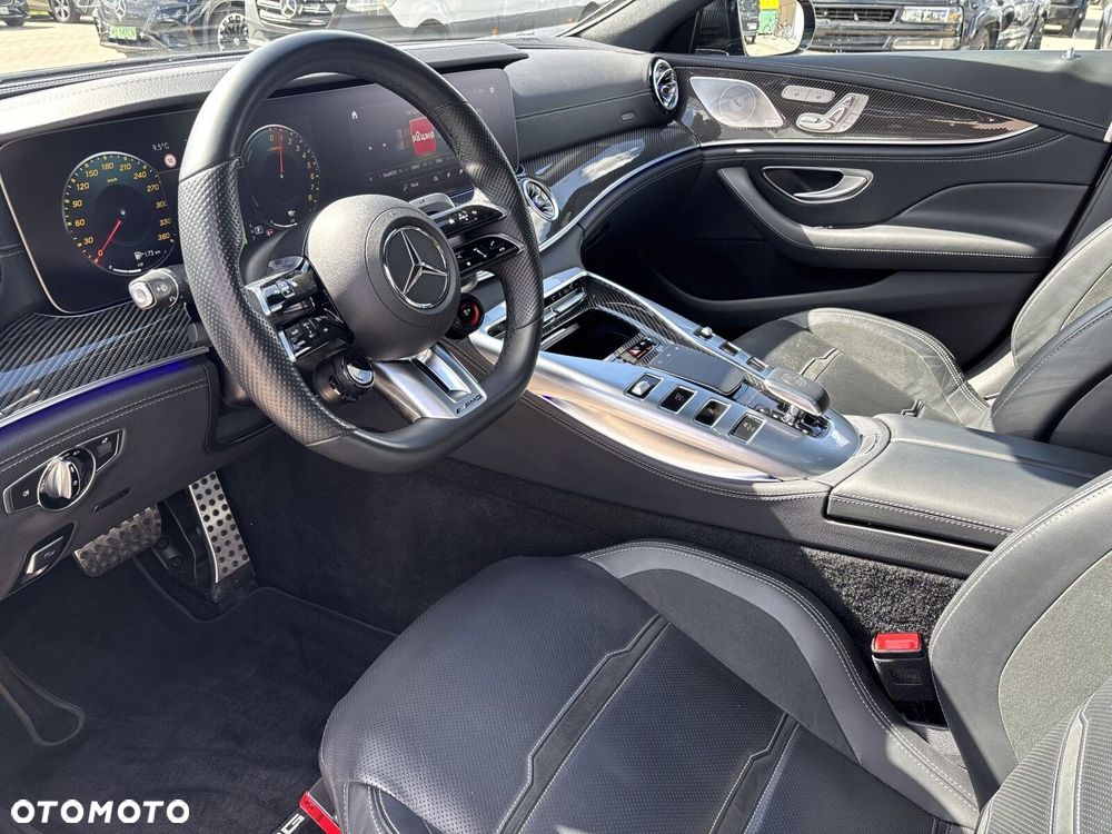 Mercedes-Benz AMG GT - 13