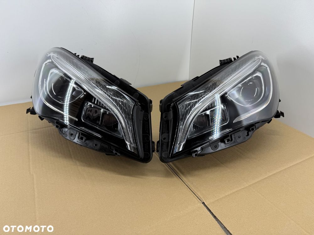 Lampa lewa prawa Mercedes A117 W117 X117 CLA Performance LIFT FL - 1
