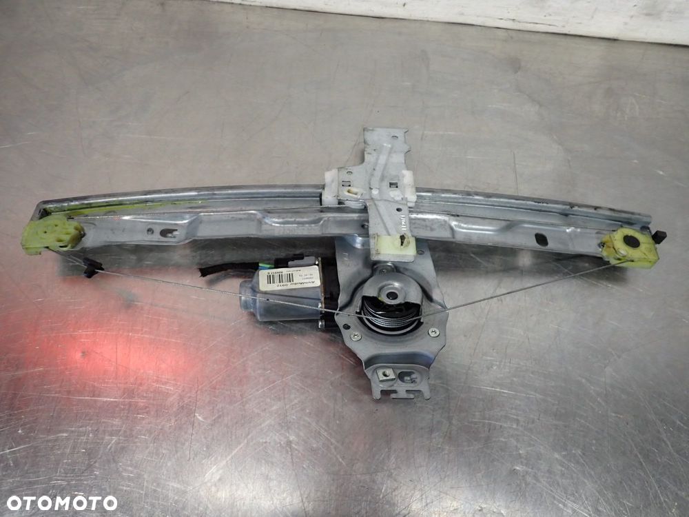 PODNOŚNIK SZYB PRAWY PRZÓD PEUGEOT 207   9681182280  9681182280 - 2