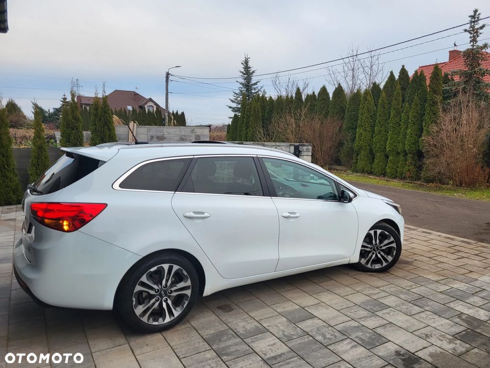 Kia Ceed 1.6 CRDi 128 Platinum Edition - 7
