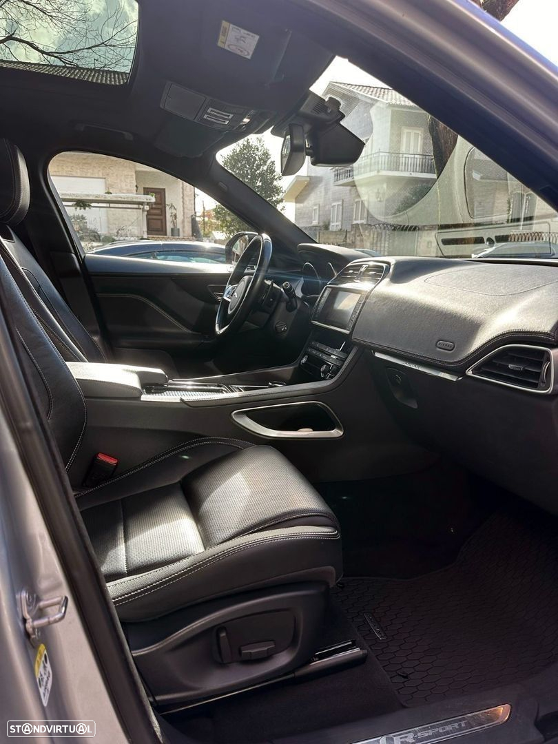 Jaguar F-Pace 2.0 i4D R-Sport Aut. - 10