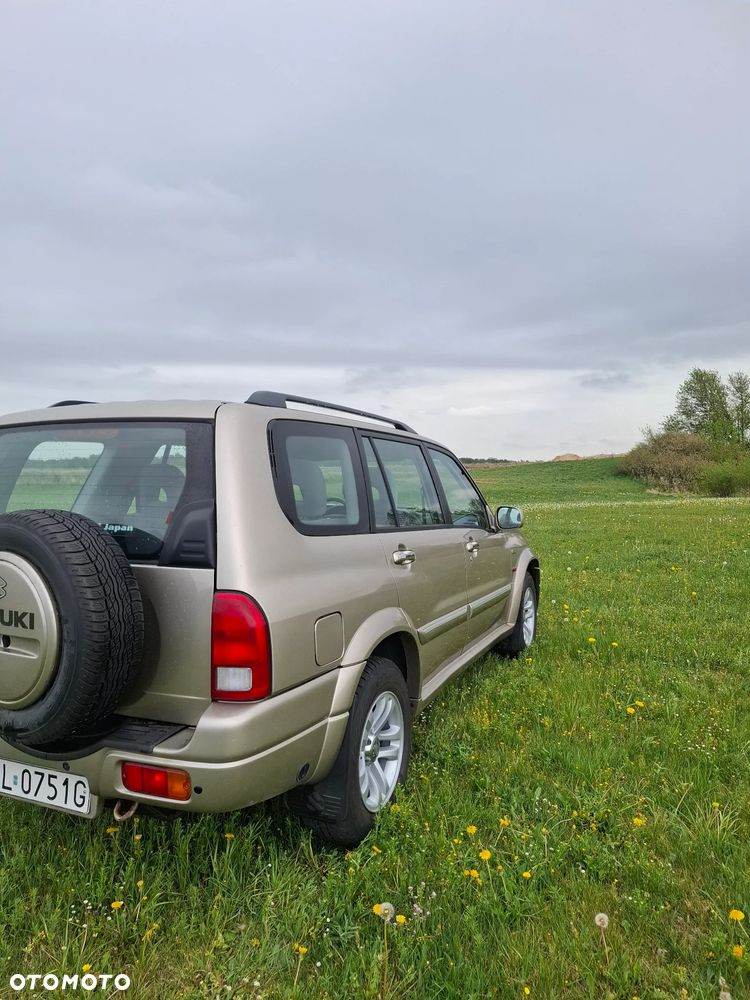 Suzuki Grand Vitara 2.7 V6 - 7