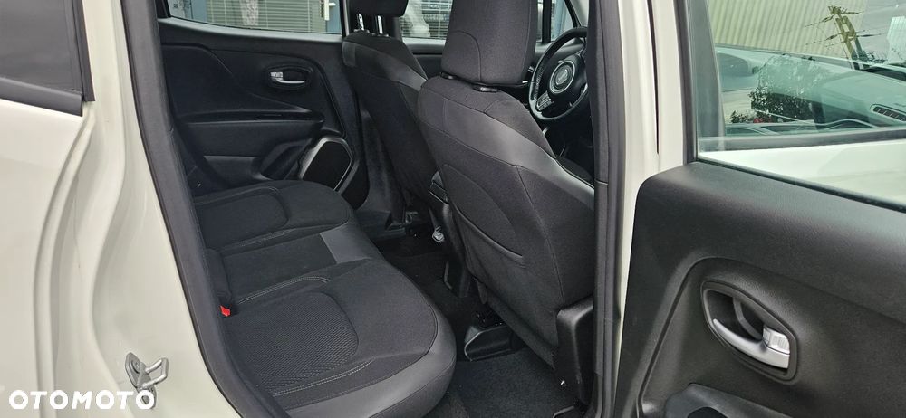 Jeep Renegade - 22