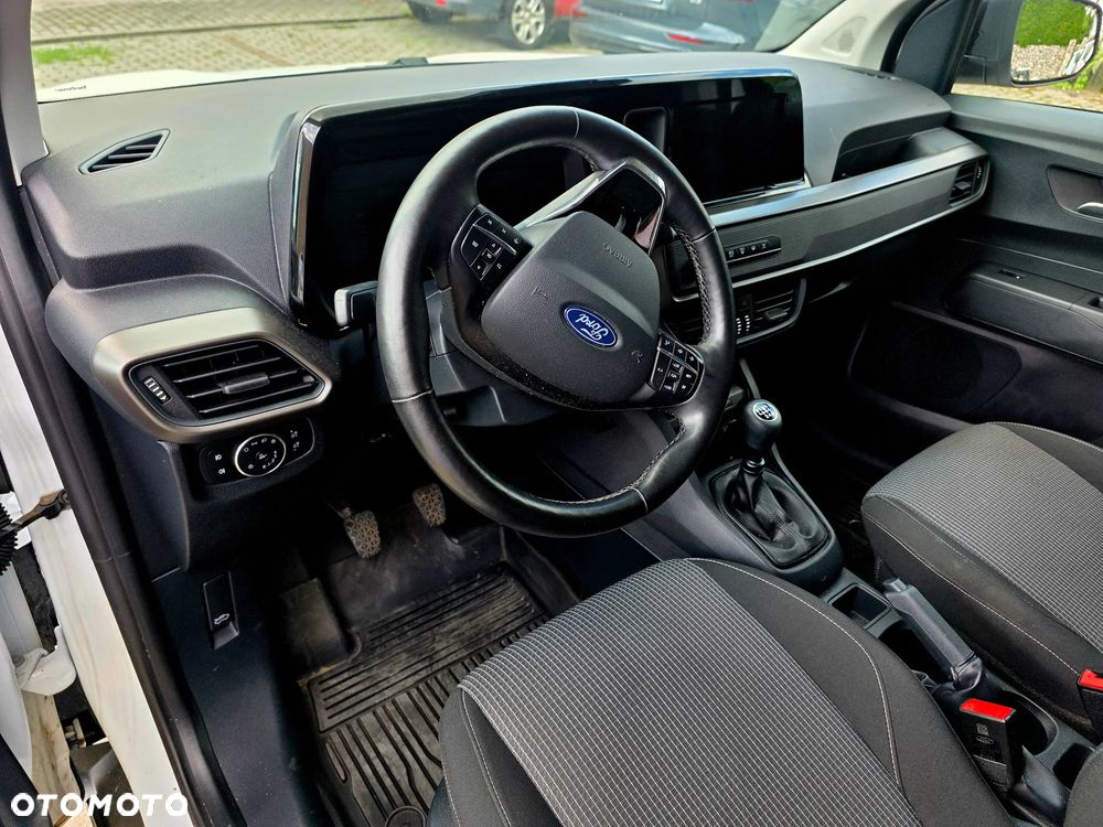 Ford transit Courier - 7