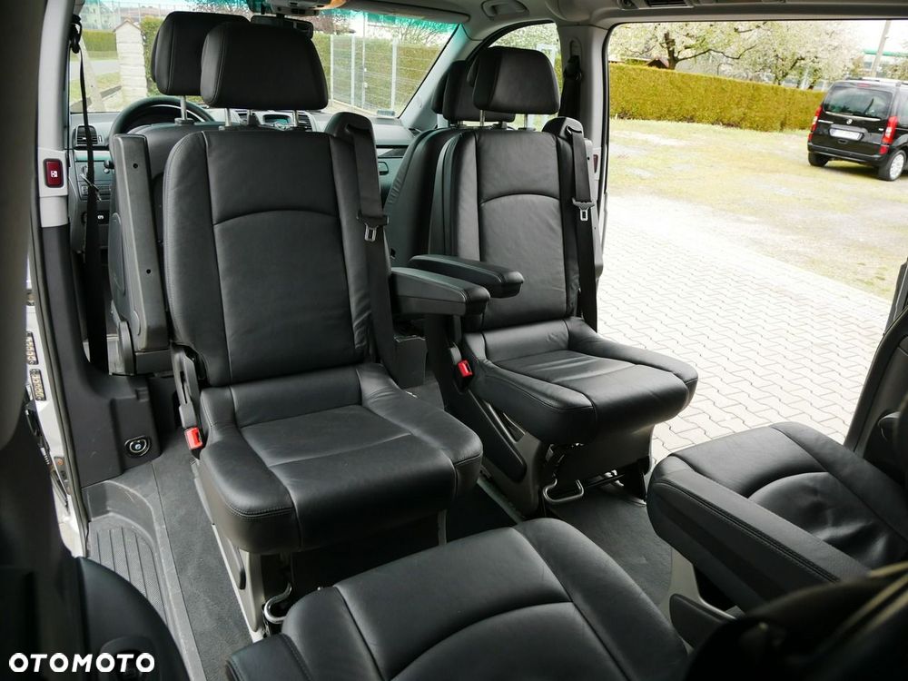 Mercedes-Benz Viano - 9